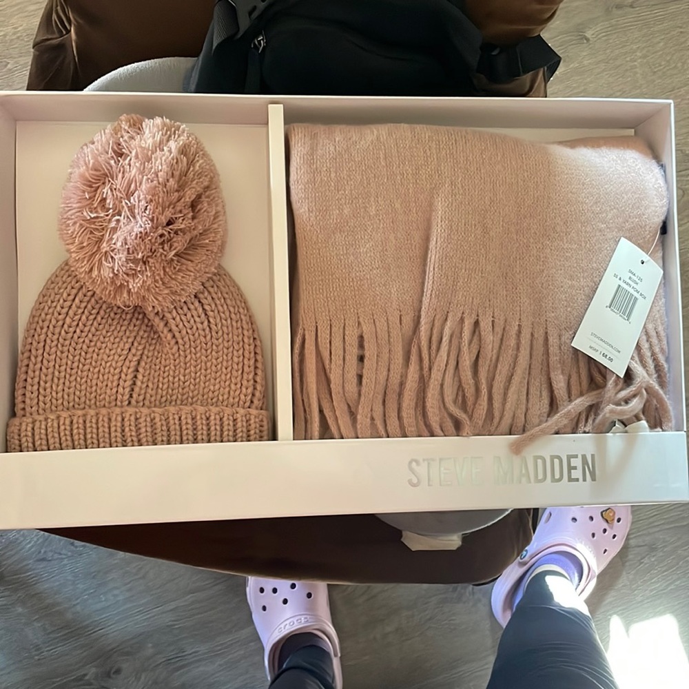 Blush Steve Madden beanie and scarf set